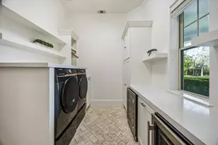 15 W Rivercrest Dr, Houston, TX 77042 - Photo 32