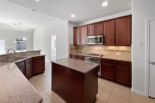 7323 Collins Manor Dr, Spring, TX 77389 - Photo 10