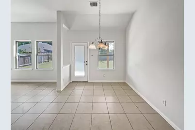 7323 Collins Manor Drive, Spring, TX 77389 - Photo 12