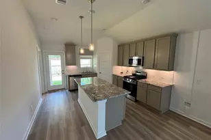 1706 Serenity Moon Dr, Crosby, TX 77532 - Photo 2