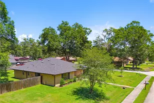 843 Fall Creek Dr, Huffman, TX 77336 - Photo 38