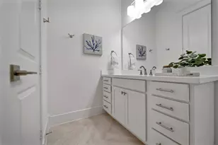4 Caravelle Ct, Galveston, TX 77554 - Photo 26