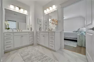 4 Caravelle Ct, Galveston, TX 77554 - Photo 30
