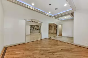 5238 Ariel St, Houston, TX 77096 - Photo 14