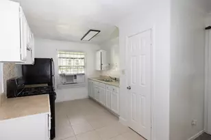 6115 Micollet St, Houston, TX 77016 - Photo 6