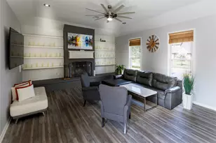230 White Cedar St, Houston, TX 77015 - Photo 4