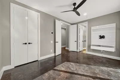 5919 E Post Oak Lane, Houston, TX 77055 - Photo 6