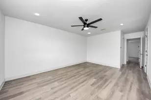 15529 Weldon Dr, Houston, TX 77032 - Photo 18