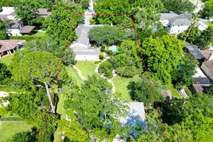 5 Hunters Branch Dr, Houston, TX 77024 - Photo 10