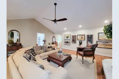 5 Hunters Branch Drive, Houston, TX 77024 - Photo 14