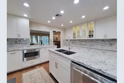 5 Hunters Branch Drive, Houston, TX 77024 - Photo 22