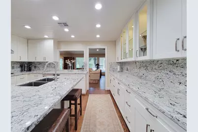 5 Hunters Branch Drive, Houston, TX 77024 - Photo 24