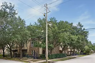 402 Roy St, Houston, TX 77007 - Photo 2