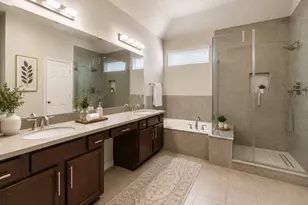 3327 Home Point Dr, Houston, TX 77091 - Photo 10