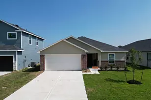 505 Oak Chase Ave, Dayton, TX 77535 - Photo 2