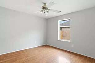 9815 Wedgeford Ct, Houston, TX 77044 - Photo 14