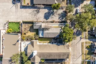 943 Pecore St, Houston, TX 77009 - Photo 18