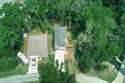 140 Oak Circle, Livingston, TX 77351 - Photo 34