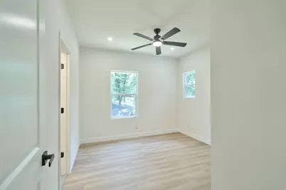 140 Oak Circle, Livingston, TX 77351 - Photo 20