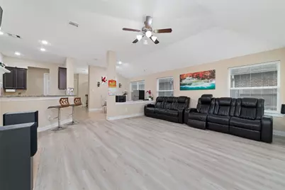 2309 Newton Branch Lane, Pearland, TX 77089 - Photo 8