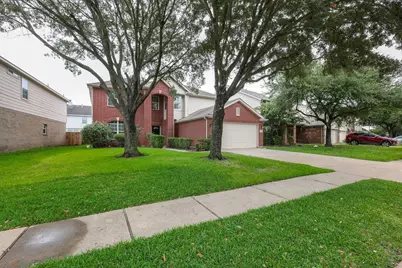 2814 Crestbrook Bend Lane, Katy, TX 77449 - Photo 2