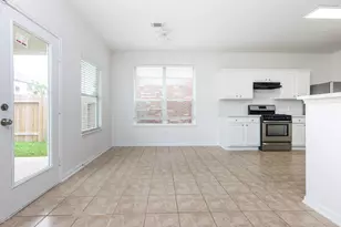 2814 Crestbrook Bend Ln, Katy, TX 77449 - Photo 8