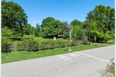 903 Brooks Avenue, Rosenberg, TX 77471 - Photo 6