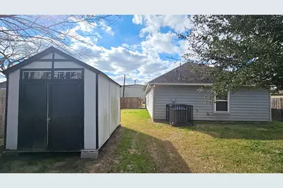 8031 Canyon Street, Houston, TX 77051 - Photo 4