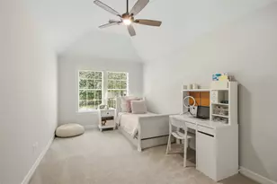 3 Edgecliff Pl, The Woodlands, TX 77382 - Photo 34