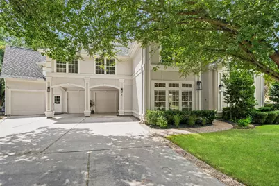 3 Edgecliff Place, The Woodlands, TX 77382 - Photo 2