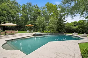3 Edgecliff Pl, The Woodlands, TX 77382 - Photo 42