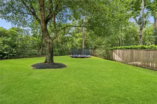 3 Edgecliff Pl, The Woodlands, TX 77382 - Photo 44