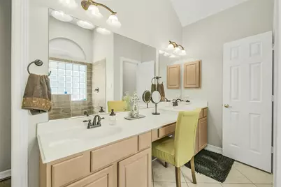 17530 Whispering Star Court, Houston, TX 77095 - Photo 34
