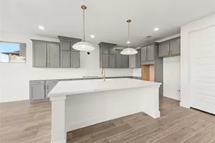 18733 Hepburn Ln, Conroe, TX 77302 - Photo 6