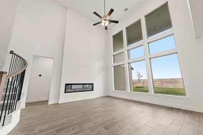 18733 Hepburn Lane, Conroe, TX 77302 - Photo 4