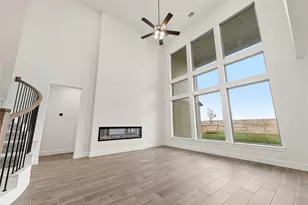 18733 Hepburn Ln, Conroe, TX 77302 - Photo 4