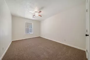 1410 Parkside Dr, Pasadena, TX 77502 - Photo 4