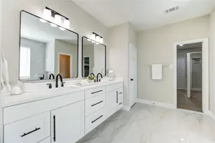 5512 Canyon Bluff Ln, Rosharon, TX 77583 - Photo 24