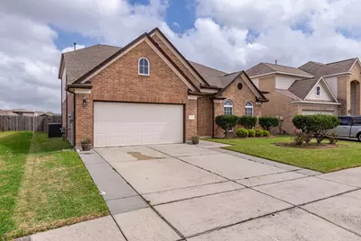 8338 Rosemary Drive, Baytown, TX 77521 - Photo 2
