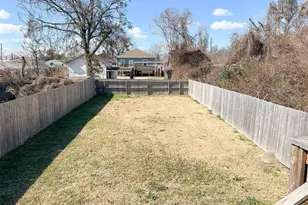 3407 Sakowitz St, Houston, TX 77026 - Photo 4