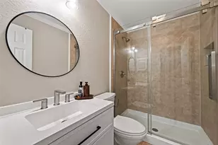 238 Horse Shoe Trail, Angleton, TX 77515 - Photo 22