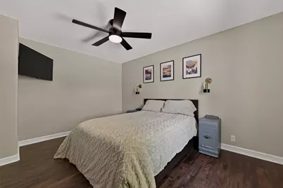 238 Horse Shoe Trail, Angleton, TX 77515 - Photo 20