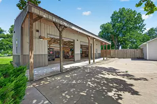 238 Horse Shoe Trail, Angleton, TX 77515 - Photo 26