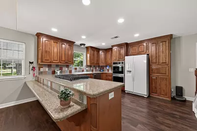 238 Horse Shoe Trail, Angleton, TX 77515 - Photo 12