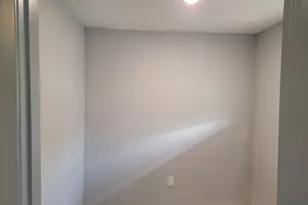 10209 Wiggins St, Houston, TX 77029 - Photo 8