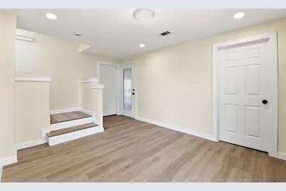 900 Cedar Road, Clear Lake Shores, TX 77565 - Photo 6