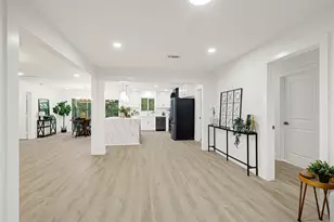 4834 Spellman Rd, Houston, TX 77035 - Photo 18