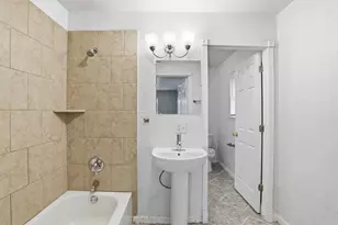 3513 E Bayou Dr, La Porte, TX 77571 - Photo 32