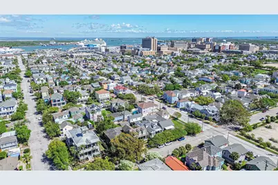 1416 Sealy Street, Galveston, TX 77550 - Photo 40