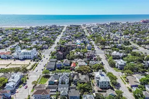 1416 Sealy St, Galveston, TX 77550 - Photo 42